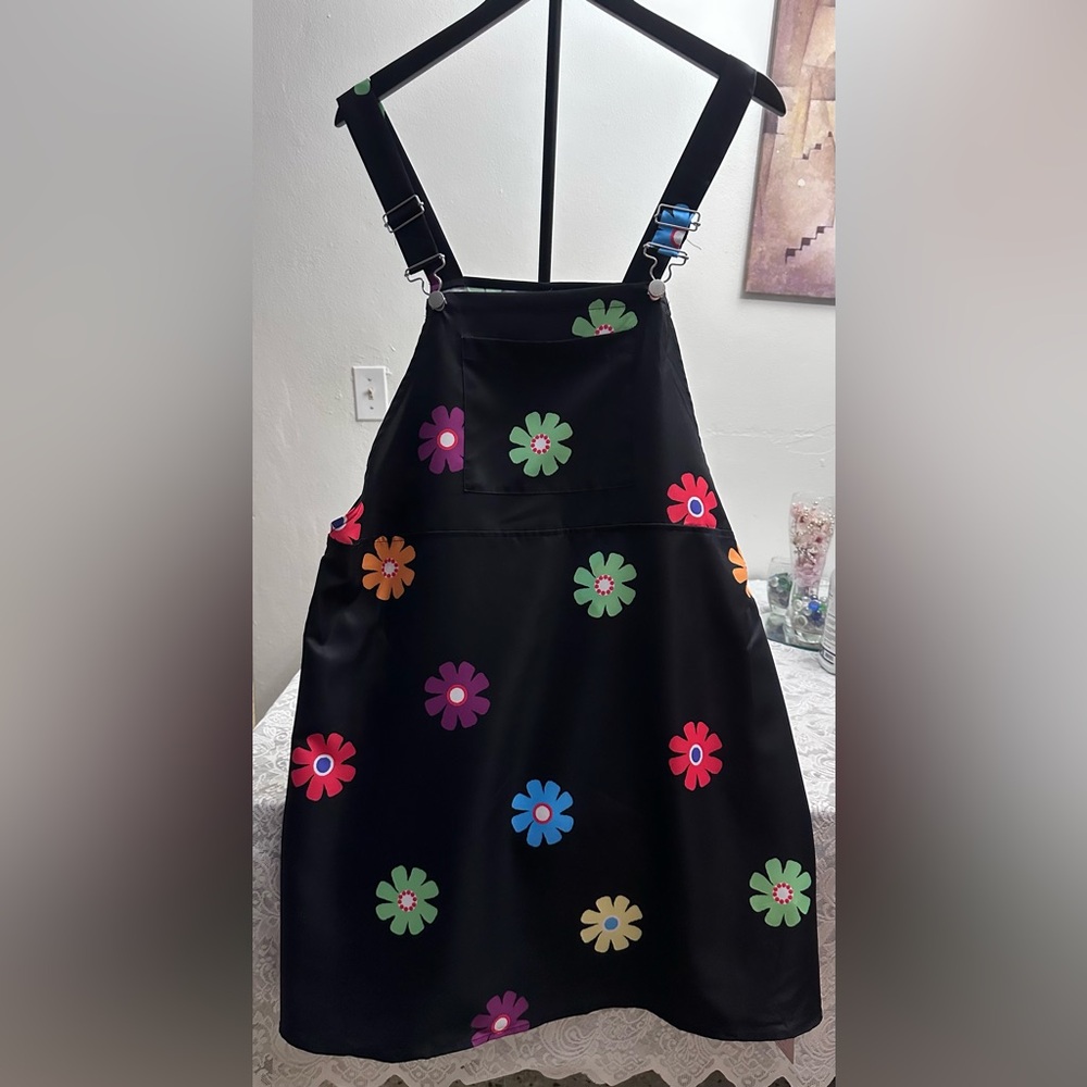 NWT SHEIN Curve Floral Pinafore Dress 1XL Black Colorful Flowers